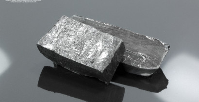 Lithium metal chunks, 99.9%